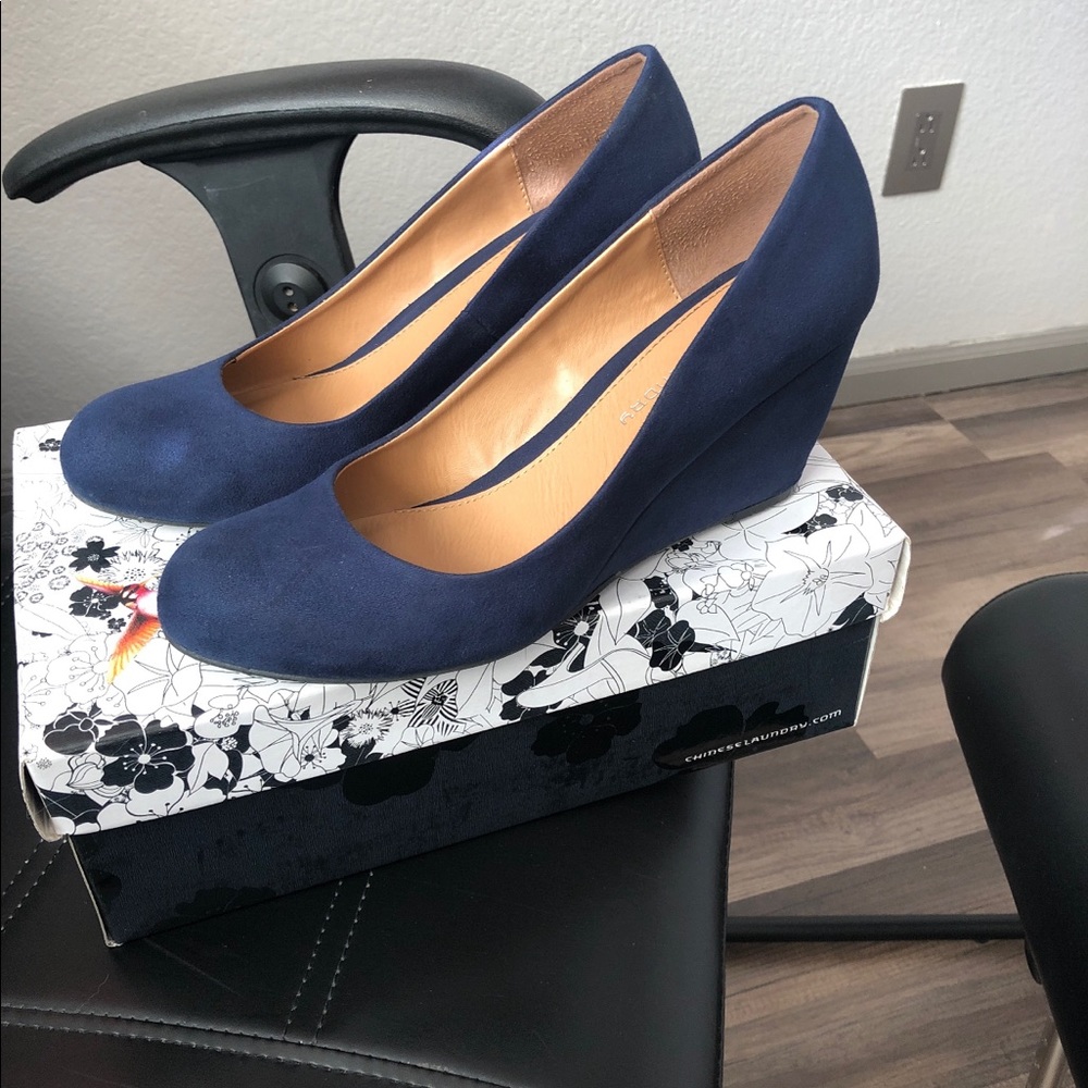 Nima Wedge Pump by CL Chinese Laundry Navy Blue